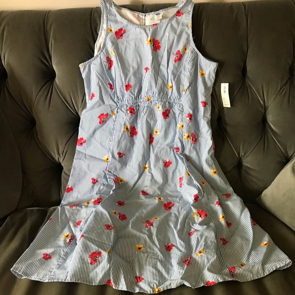 New w tags maternity pinstripe flower print dress